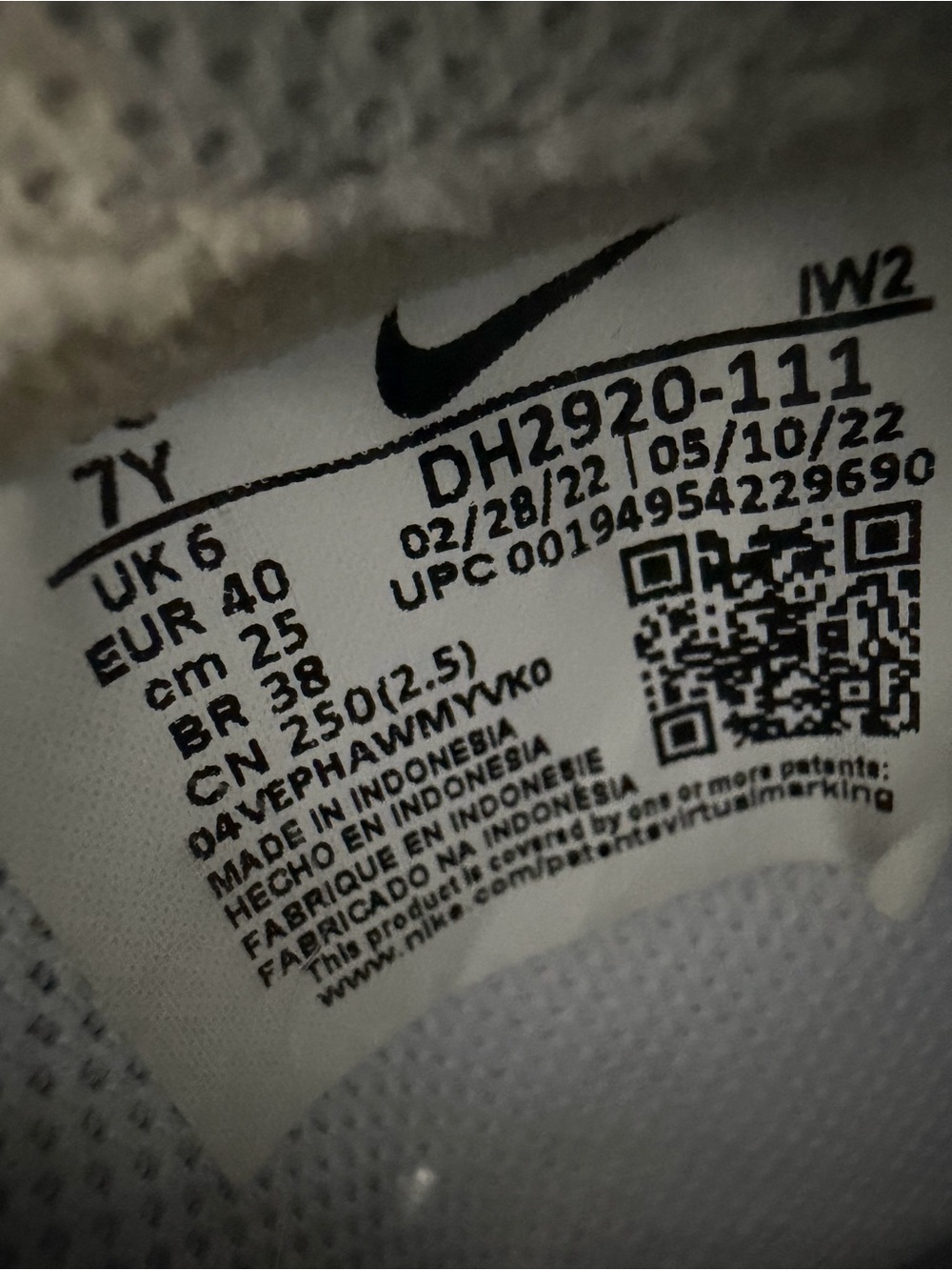 Nike Air Force 1 Low Top s7Y Unisex 8.5W/7M White Lace Up Sneakers - Picture 2 of 12